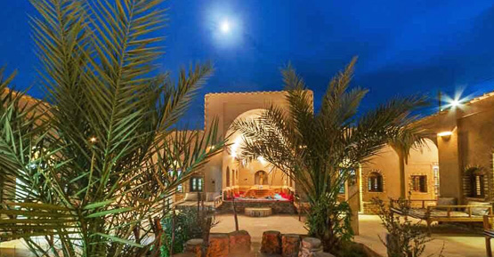 Isfahan traditional hotel